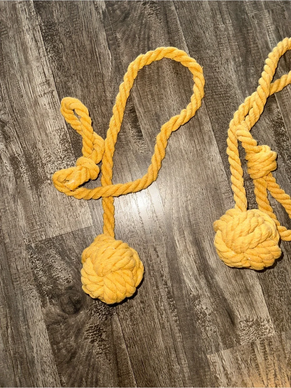 SHEIN Yellow Rope Tieback Curtain Tassels